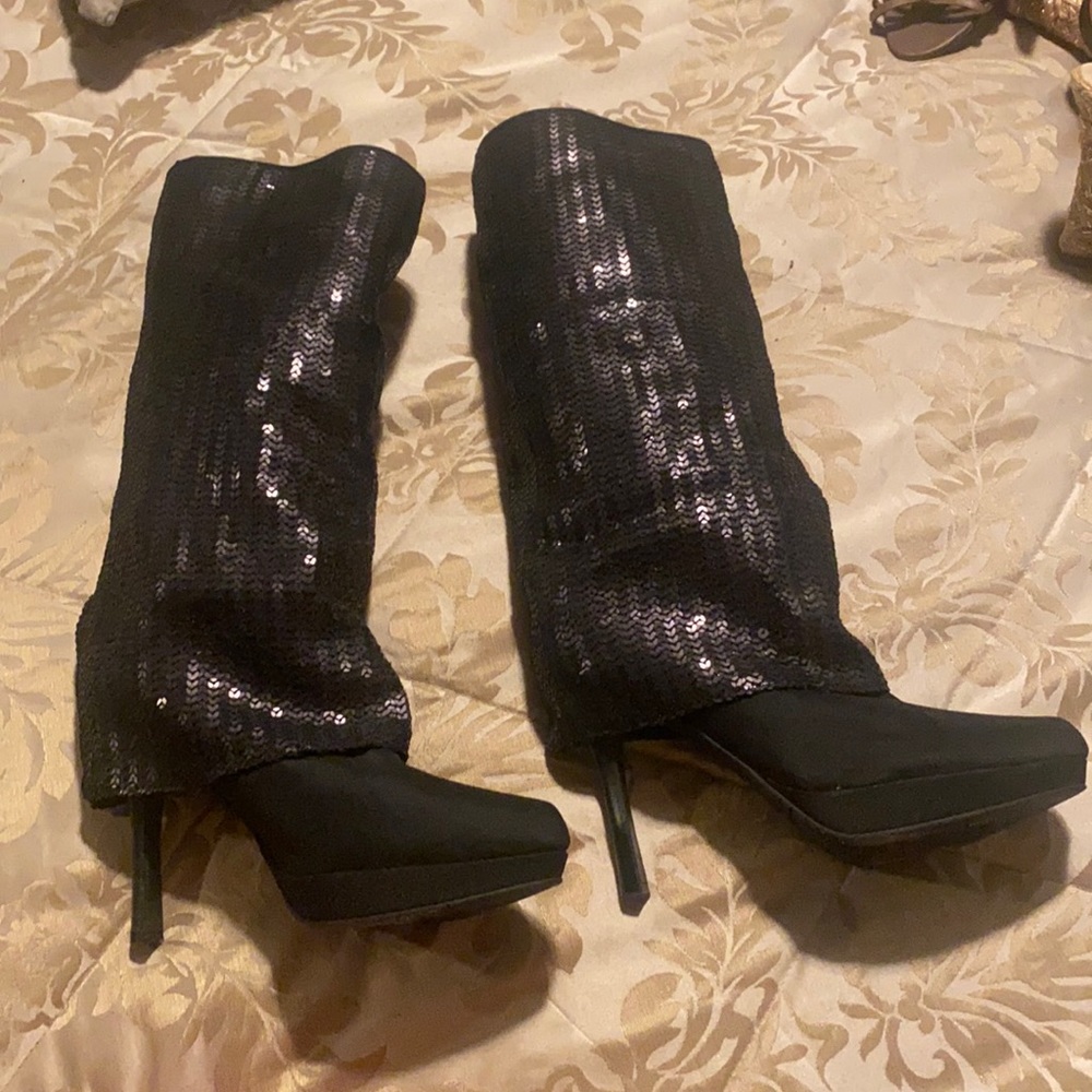 Black sequin Mina heeled boots in great condition